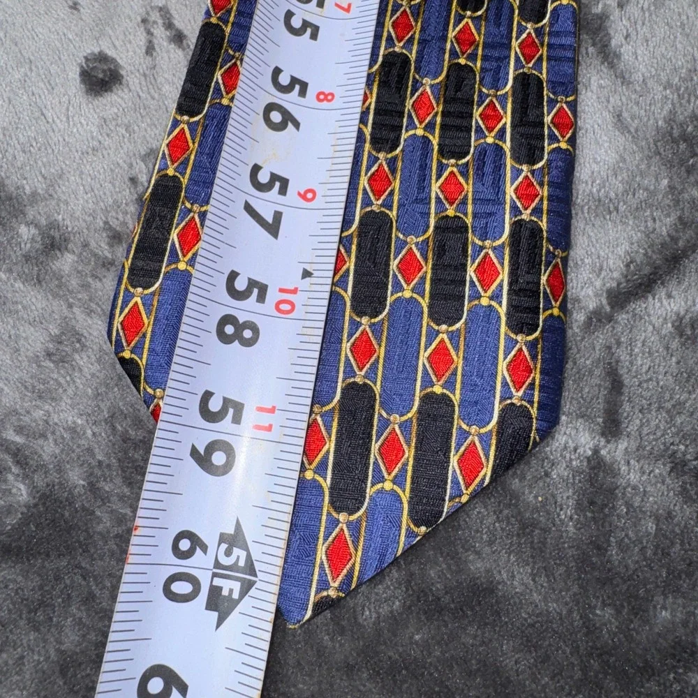 Neiman Marcus Mens Silk Tie Blue Red Diamond Geometric Hand Made in Spain 60in